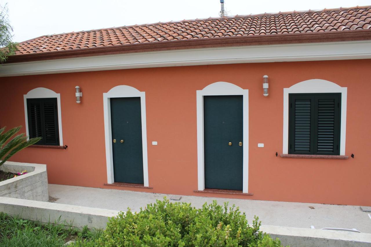 Agriturismo Agri Mediterraneo 卡帕乔-帕埃斯图姆 外观 照片